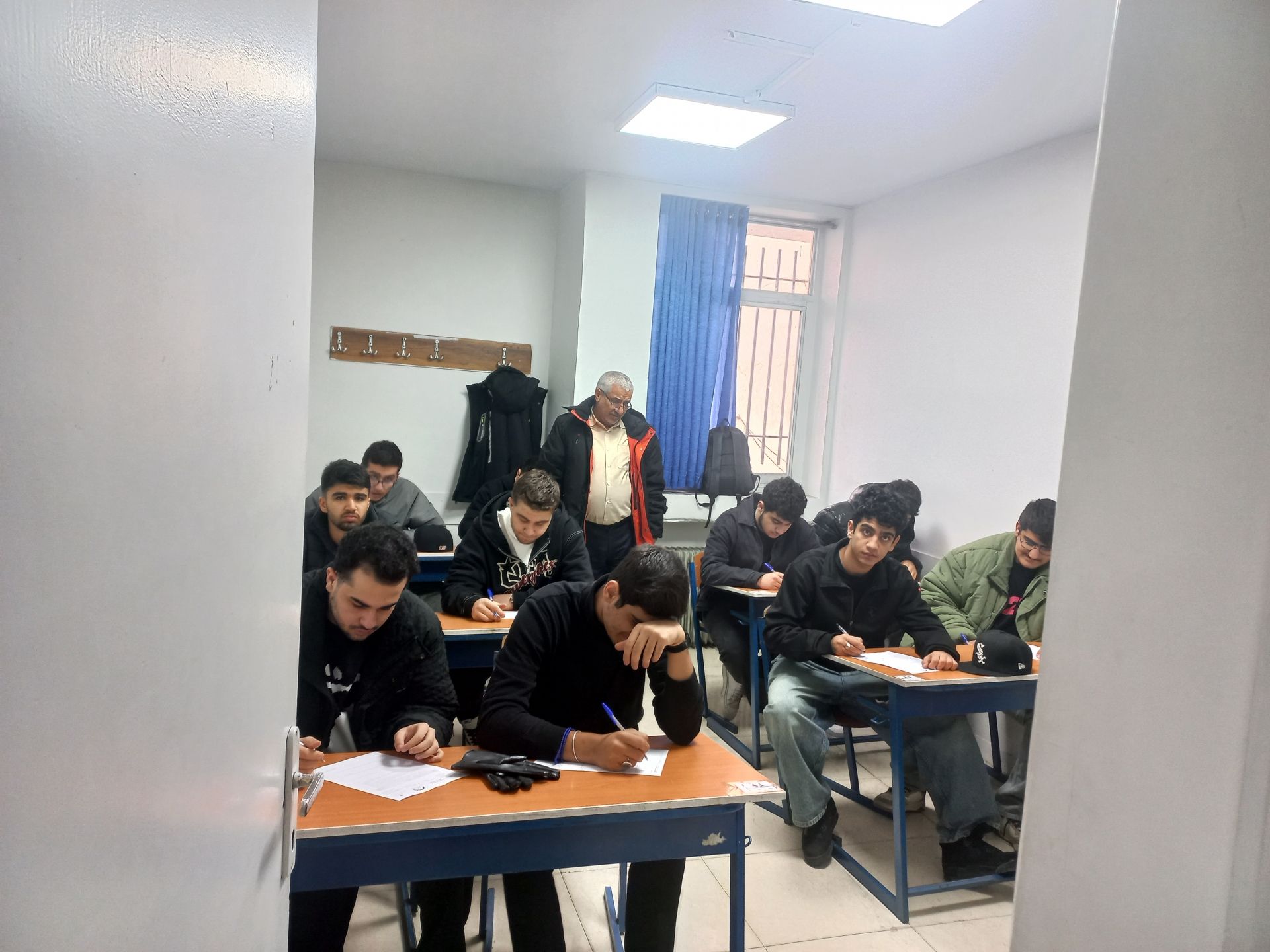 فردا مدارس استان تهران حضوری است.